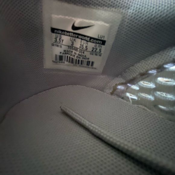 Nike Roshe One Flight Weight - Picture 4 of 4